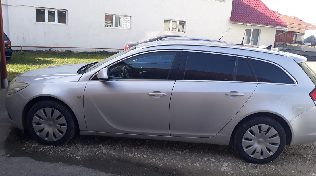 Opel Insignia A20DTH 2010