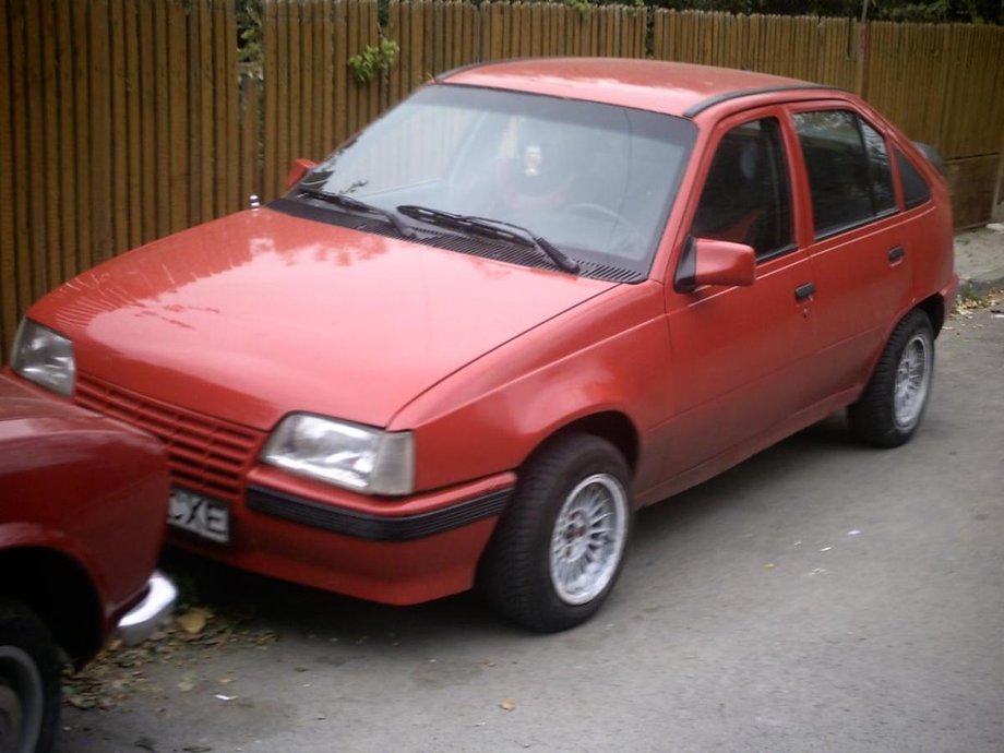 Opel Kadett GSi