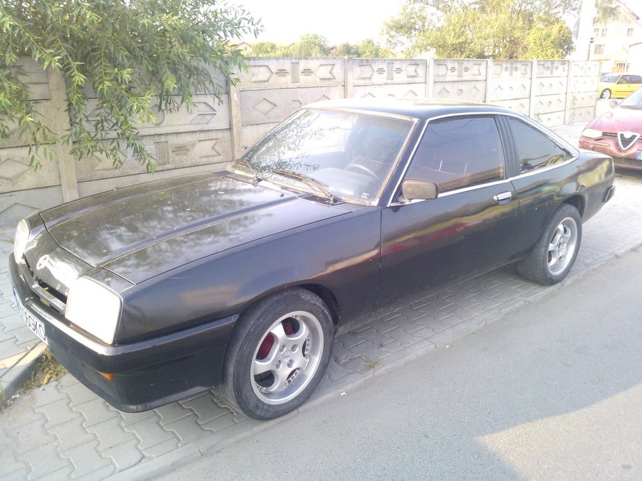 Opel Manta 20s