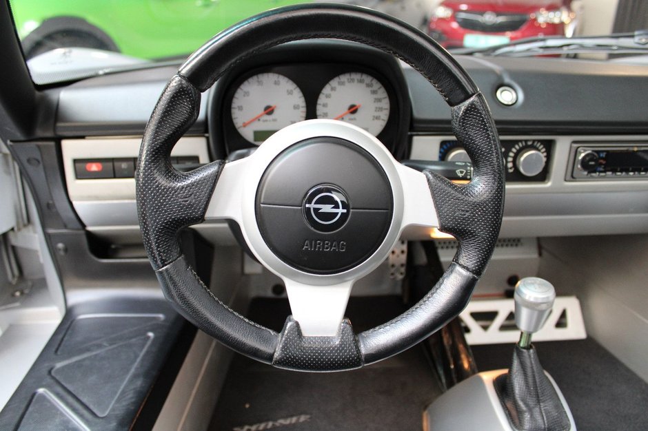 Opel Speedster de vanzare