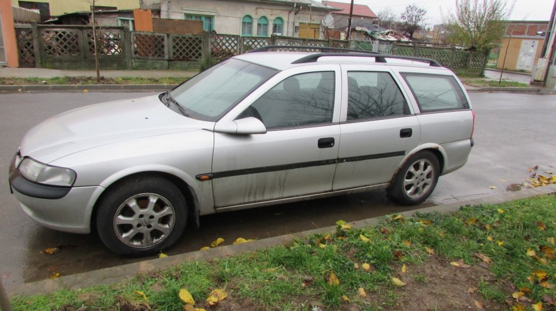 Opel Vectra 1.6 16V X16XEL 1997