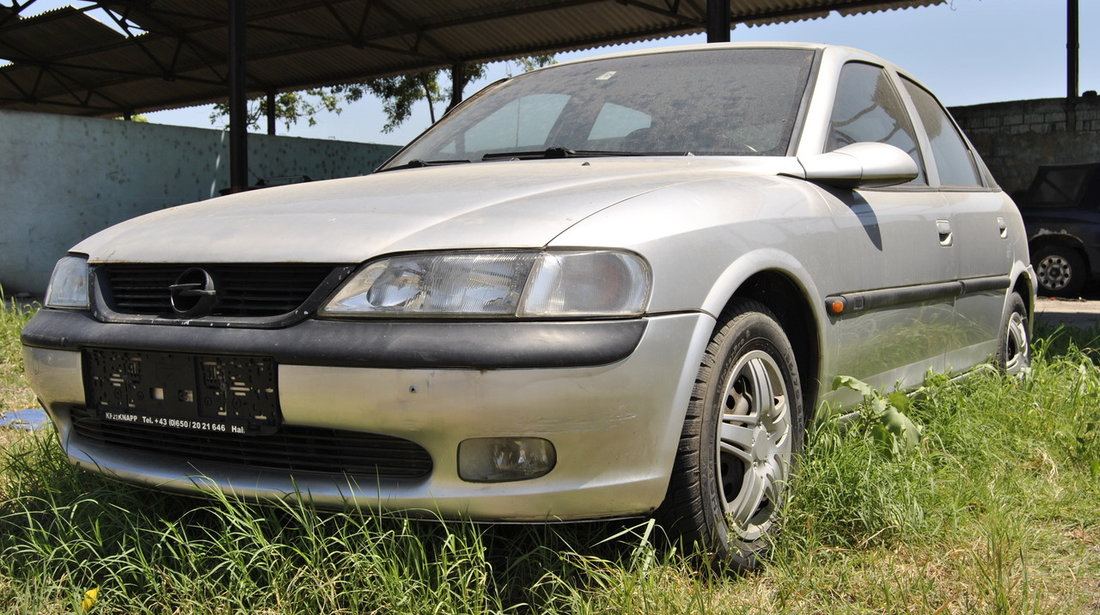 Opel Vectra 1.6 benzina 1997