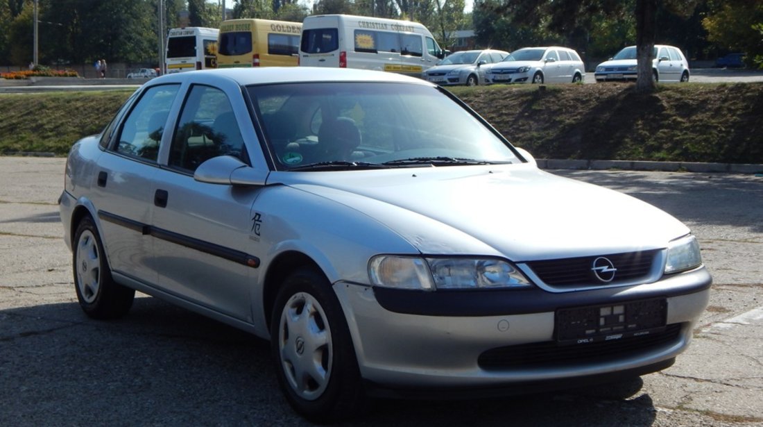 Opel Vectra 1.6 i 2000