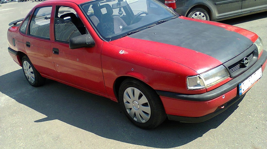 Opel Vectra 1,6 i , 8 v ,inm RO, acte la zi 1995