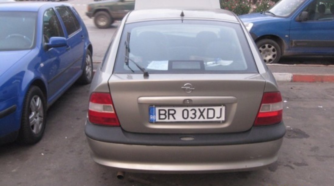 Opel Vectra 1.8 1997