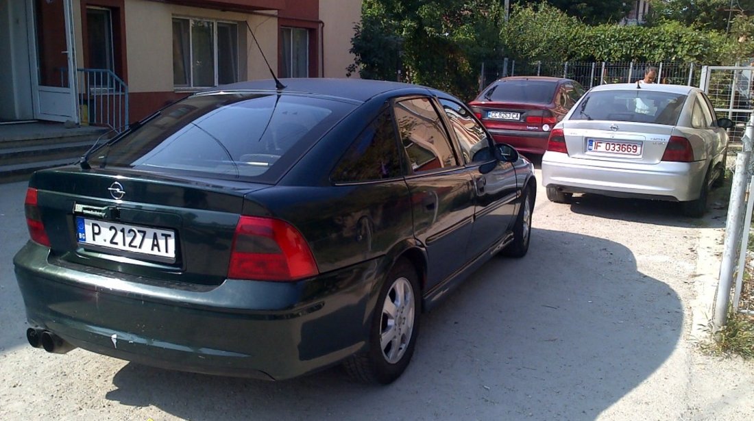 Opel Vectra 1.8 2000