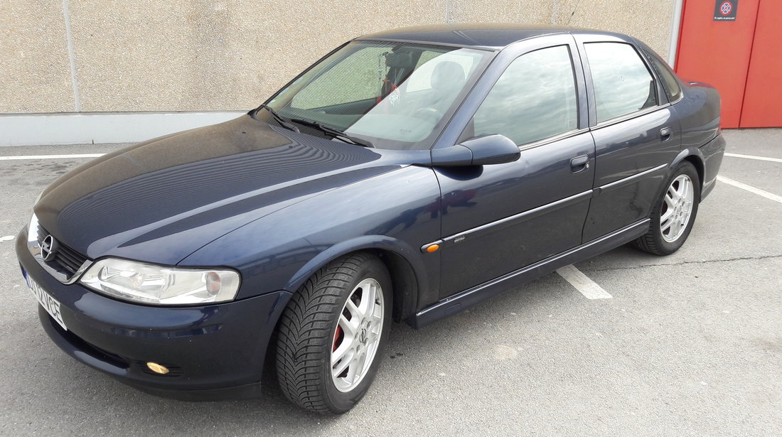 Opel Vectra 1.8 2000