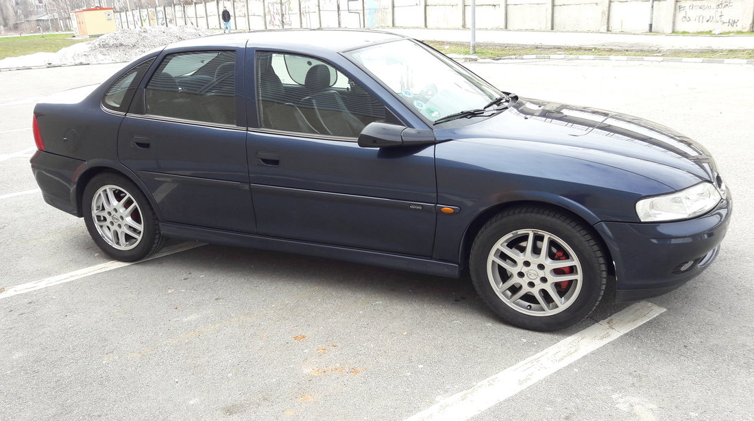 Opel Vectra 1.8 2000