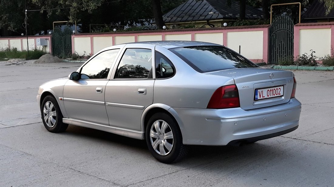 Opel Vectra 1.8 2002