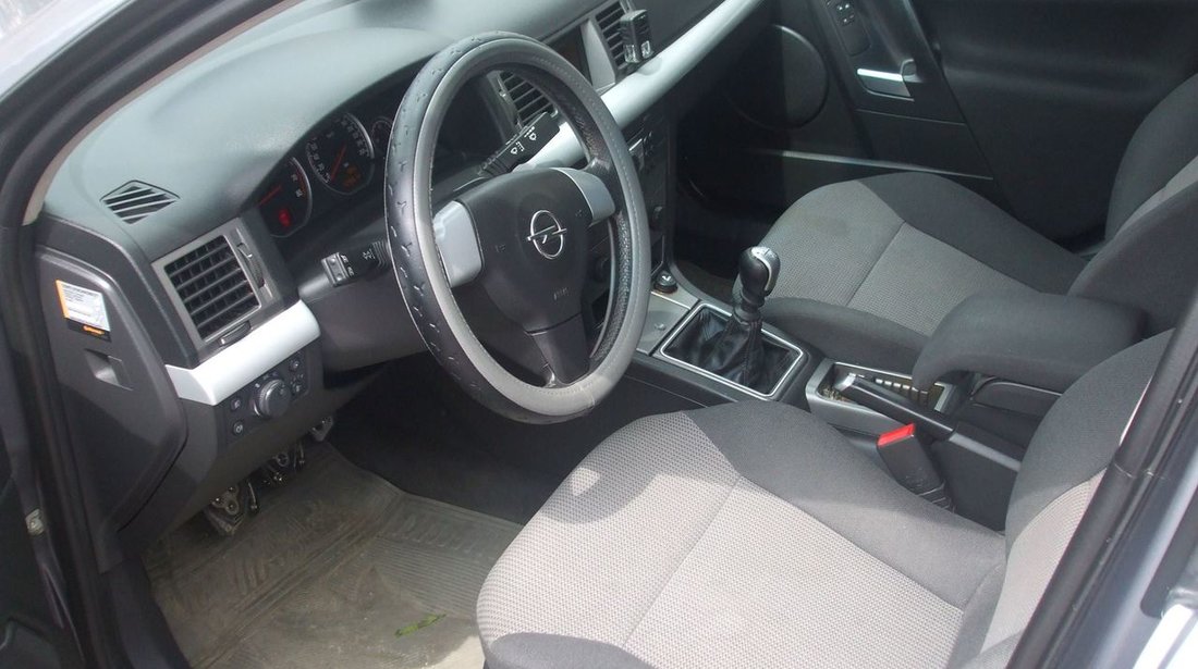 Opel Vectra 1.8 2004