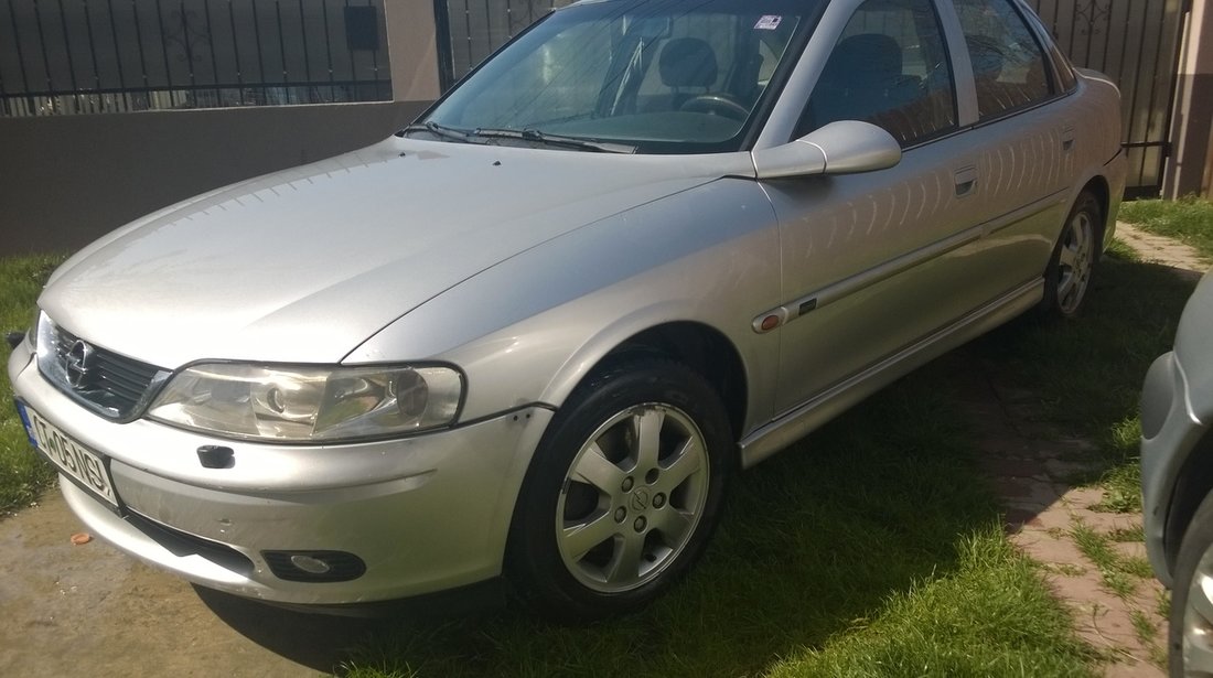 Opel Vectra 1,8 i elegance 2001