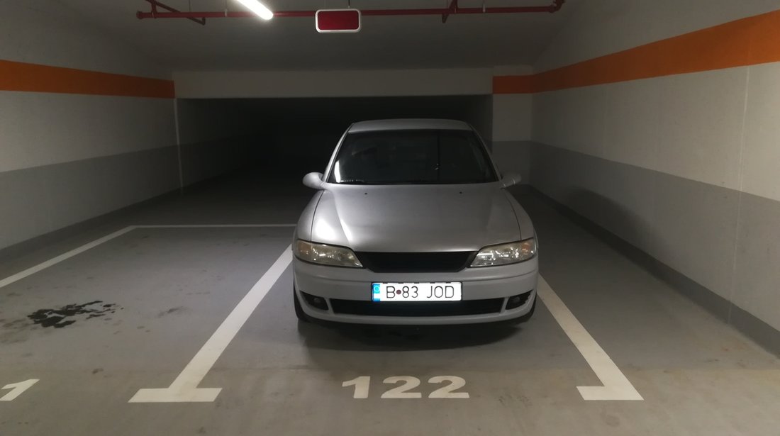 Opel Vectra 2.0 XC20XEV 1998