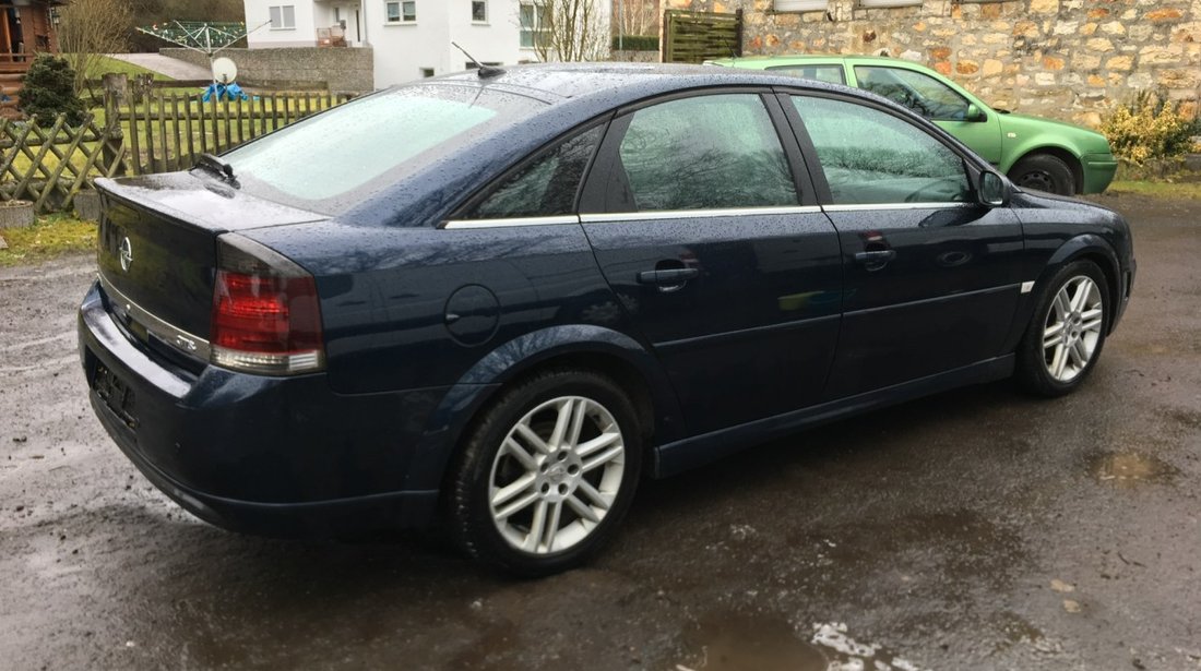 Opel Vectra 2.2 D 2003