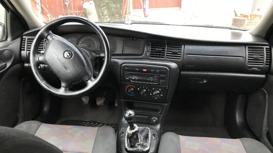 Opel Vectra 2.2 DTI 2001