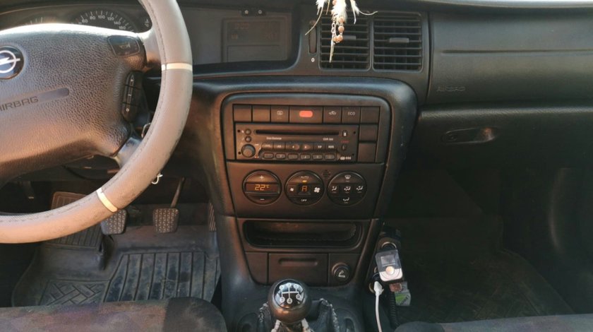 Opel Vectra 2.2 DTI 2001