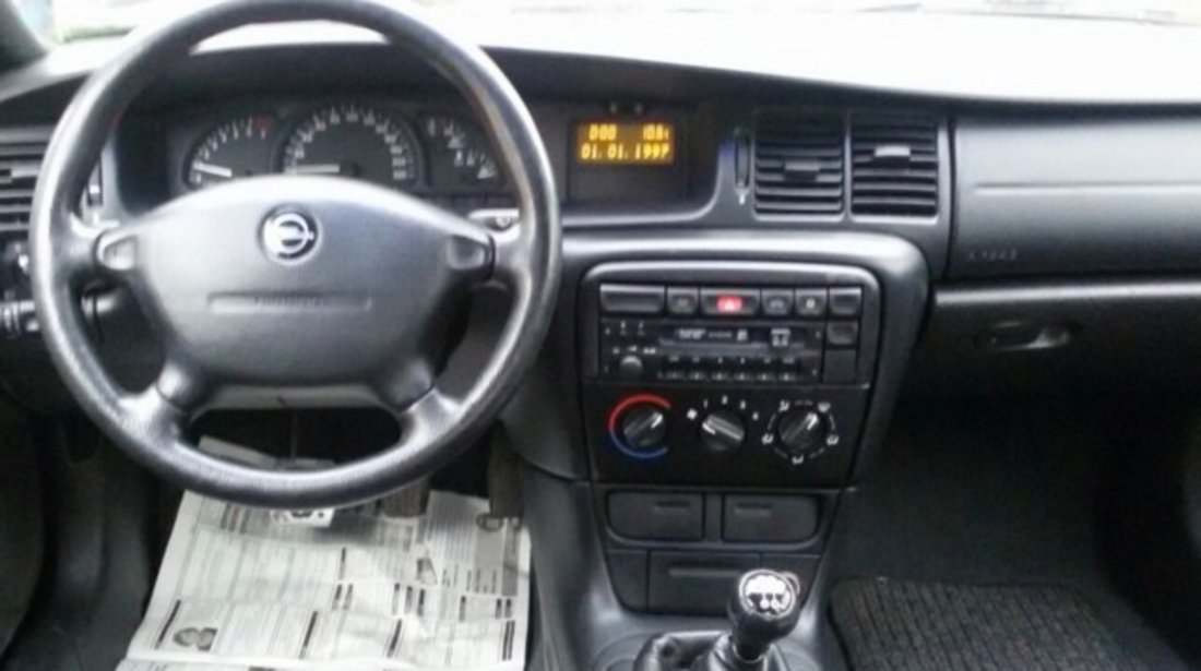 Opel Vectra B 1.6i Clima 1998