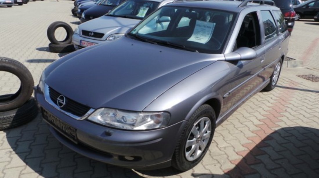 Opel Vectra B Combi 1.8i Climatronic 2001