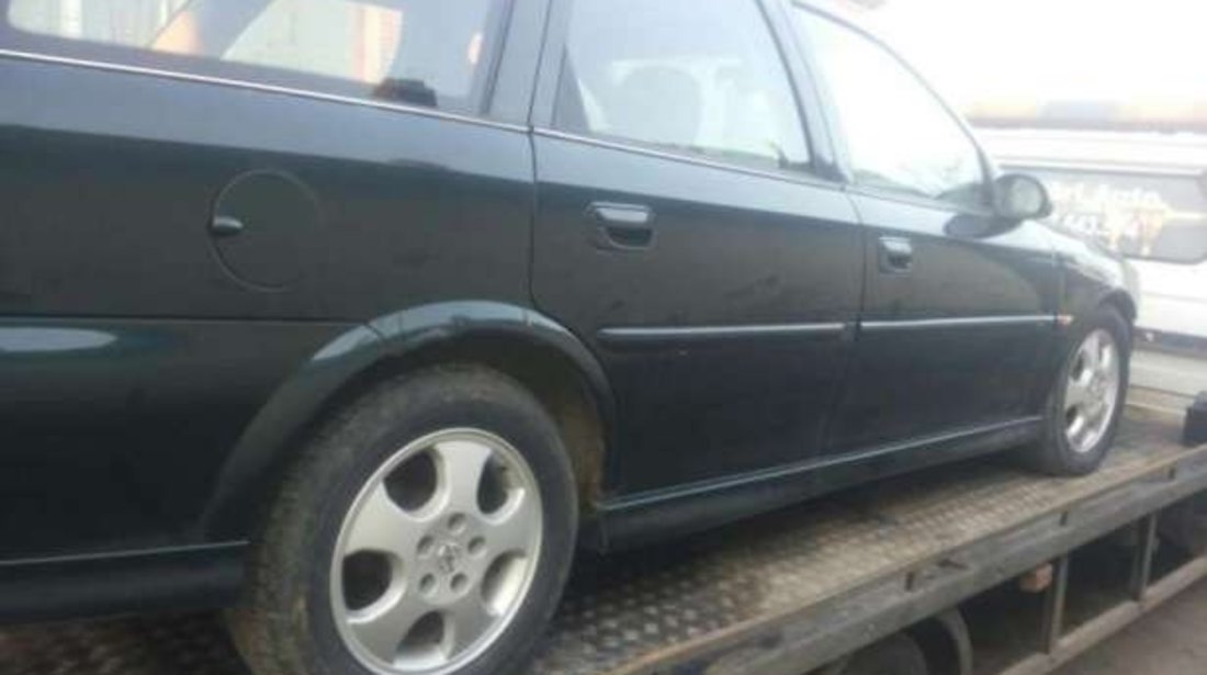 Opel Vectra B din 1999 1.8 dezmembrez