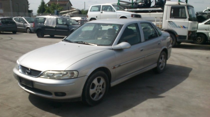 Opel vectra b sedan an 2001 2.0dti tip y20dth