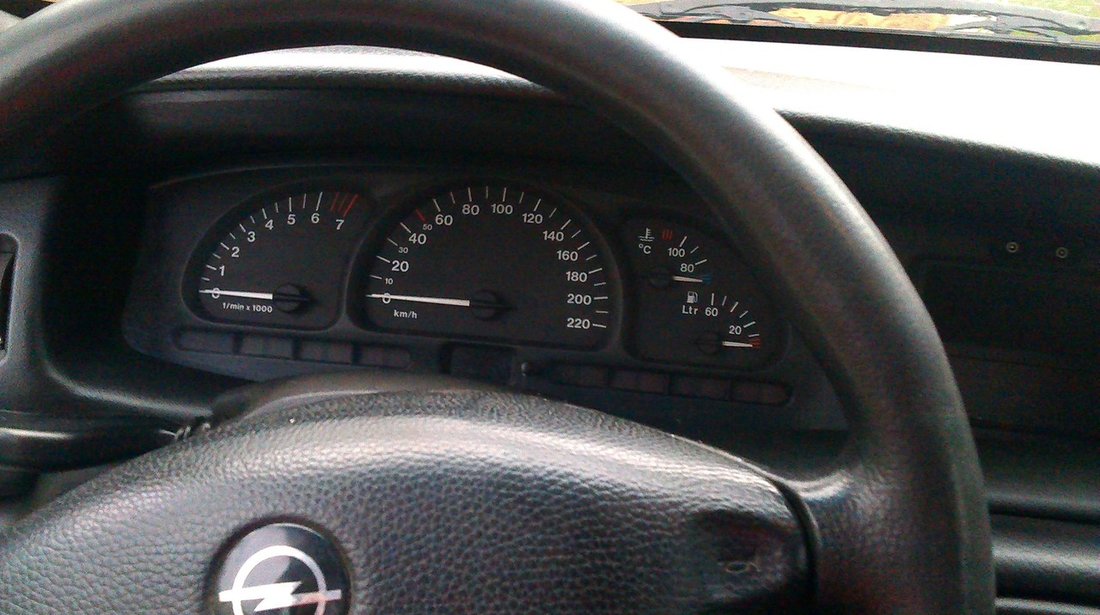 Opel Vectra ecotec 1998