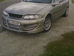 Opel Vectra Hatchback b