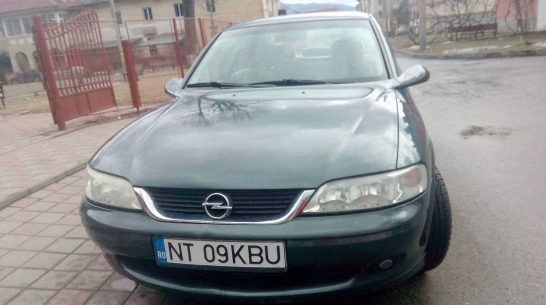 Opel Vectra Y16XEL 2000