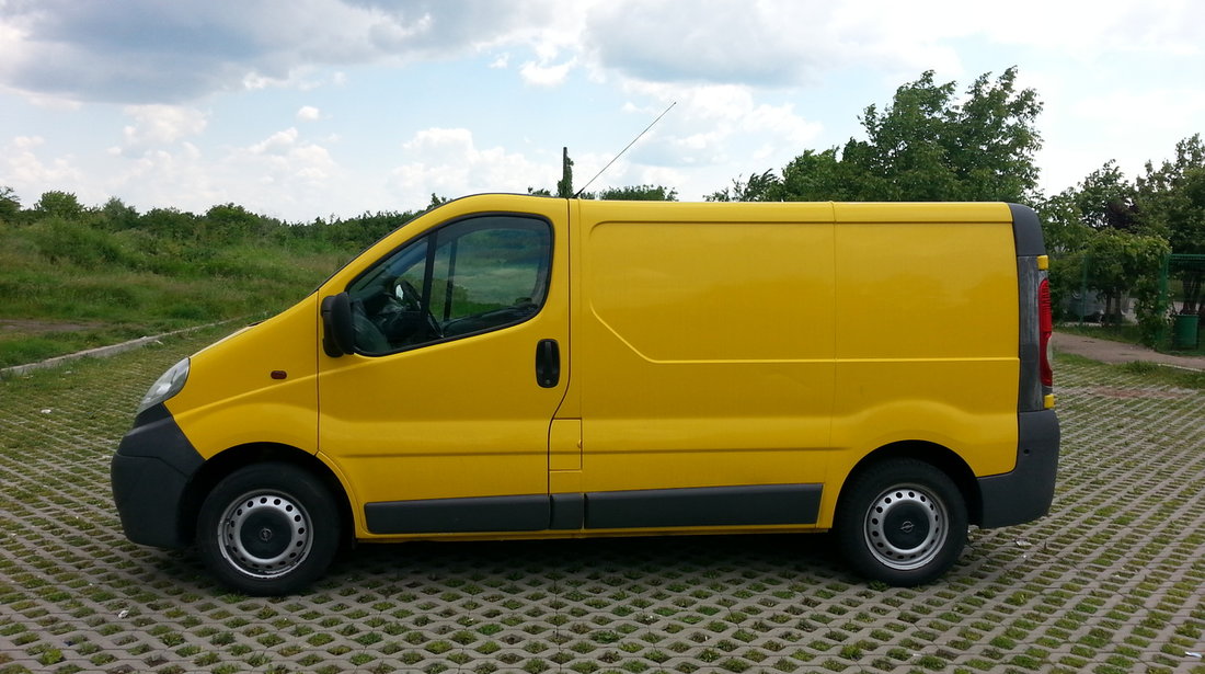 Opel Vivaro 2000 2010