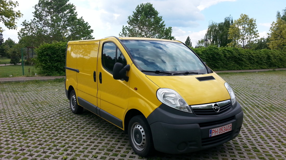 Opel Vivaro 2000 2010