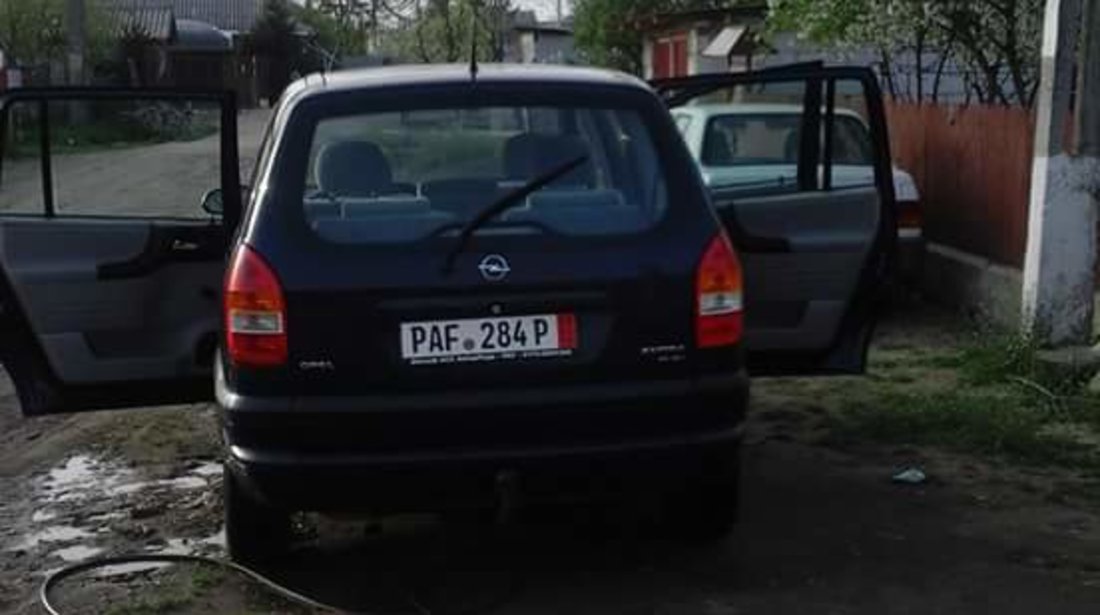 Opel Zafira 1,6, 16 V 2000