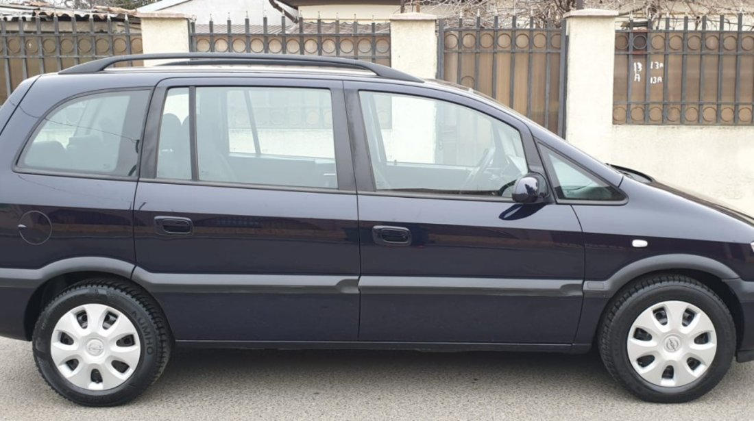 Opel Zafira 1.6 benzina 2004