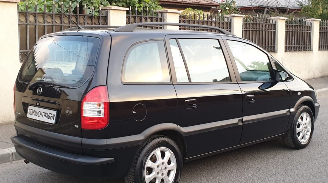 Opel Zafira 1.6 benzina 2004