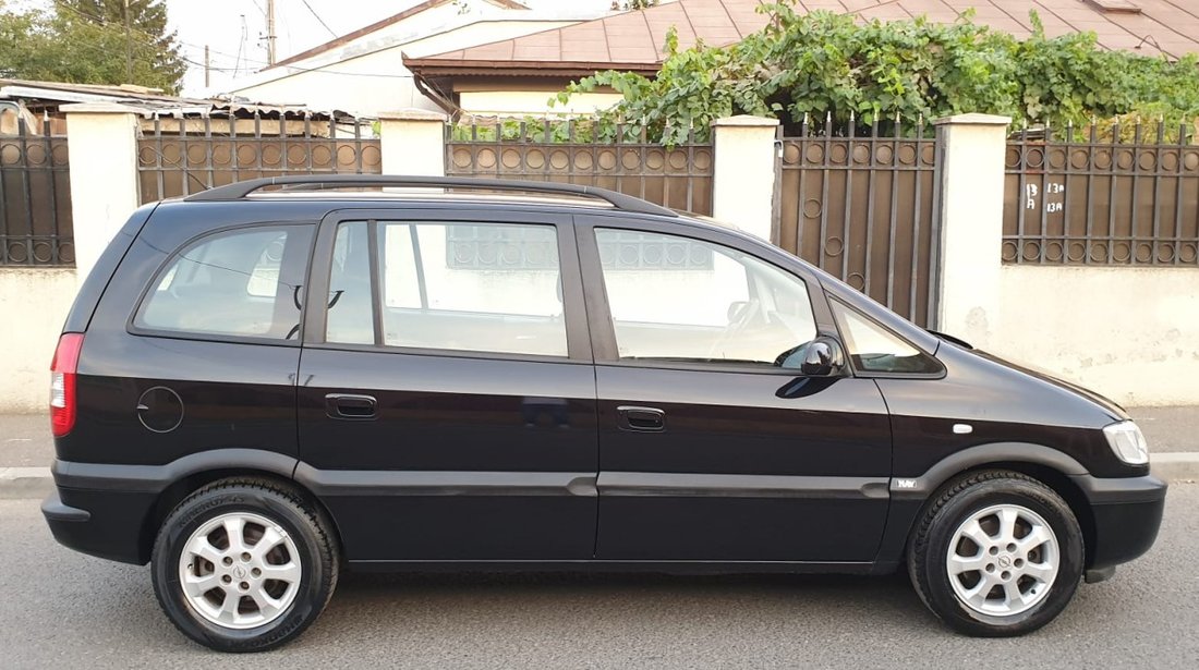 Opel Zafira 1.6 benzina 2004