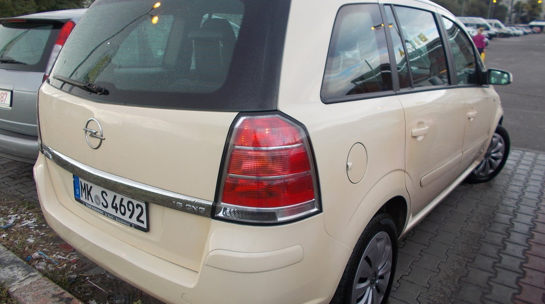 Opel Zafira 1.6 benzina 2007