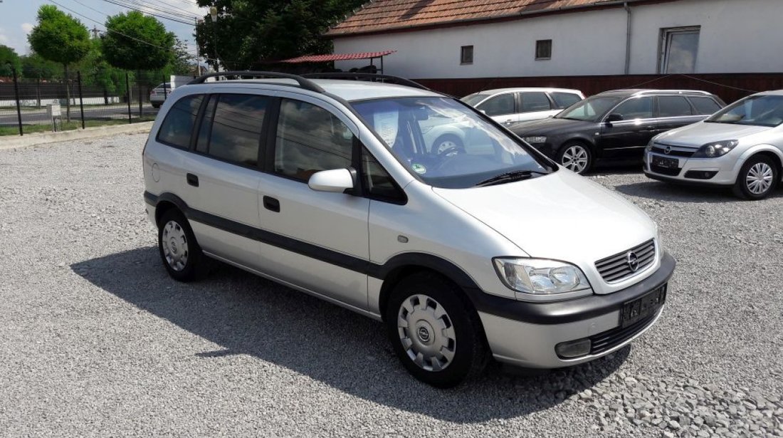 Opel Zafira 1.6 i 2002