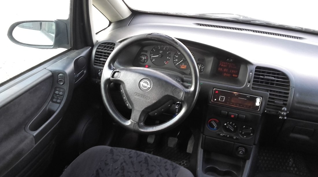 Opel Zafira 1,6benzina 2001