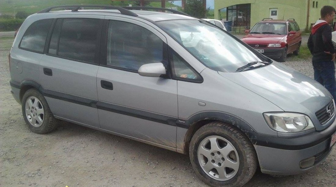 Opel Zafira 1 8 16v