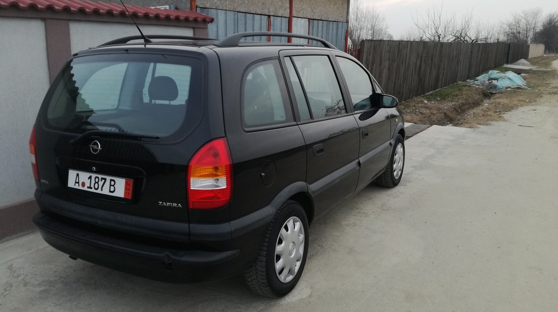 Opel Zafira 1.8 I 2002