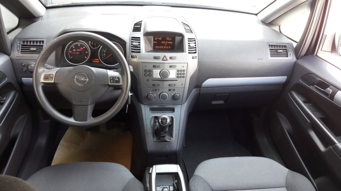 Opel Zafira 1.9 cdti 2006