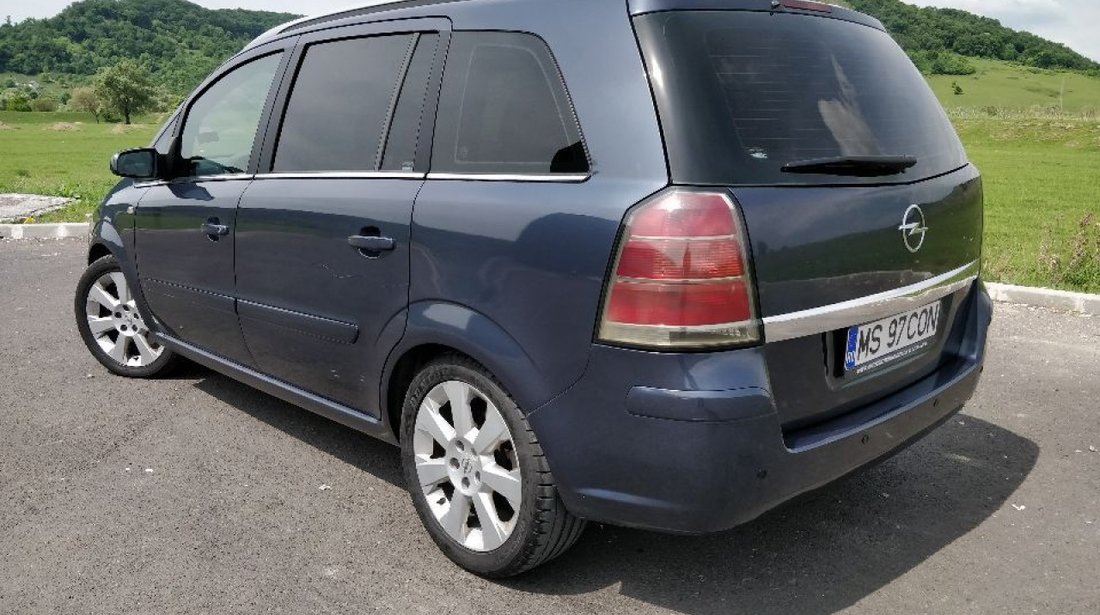 Opel Zafira 1.9 cdti 2006