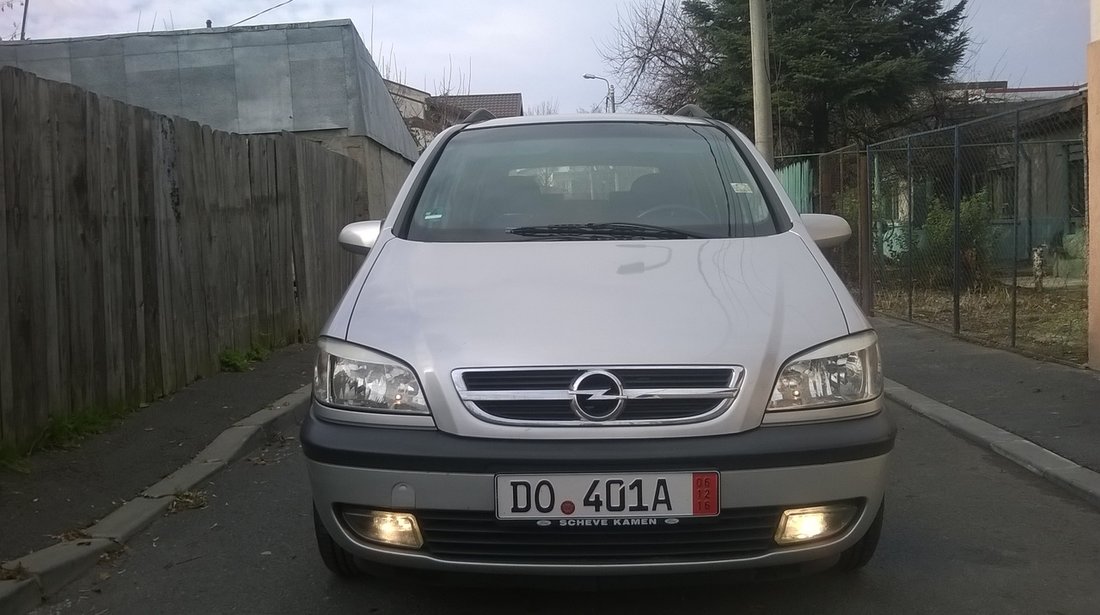 Opel Zafira 1600-16v 101cp 2004