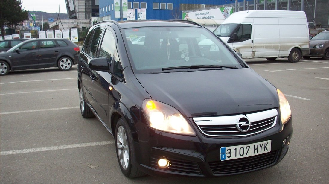 Opel Zafira 17cdti 2014
