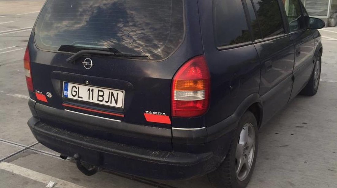 Opel Zafira 2.0 2001