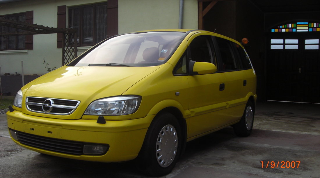 Opel Zafira 2000 dti 2003