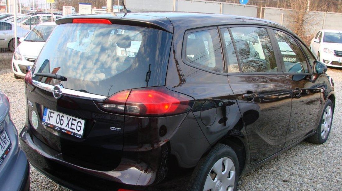 Opel Zafira 2014