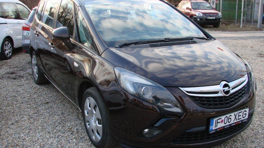 Opel Zafira 2014