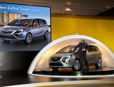 Opel Zafira Tourer Concept