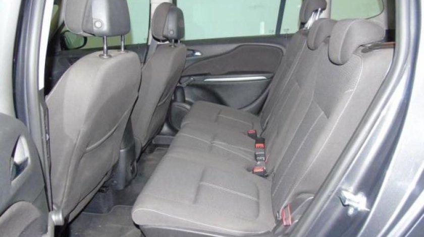 Opel Zafira Tourer Enjoy 1.4 Ecotec Turbo 140 CP 2012