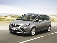 Opel Zafira Tourer - Galerie Foto