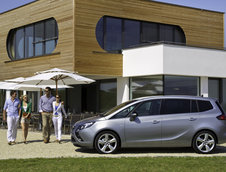 Opel Zafira Tourer - Galerie Foto