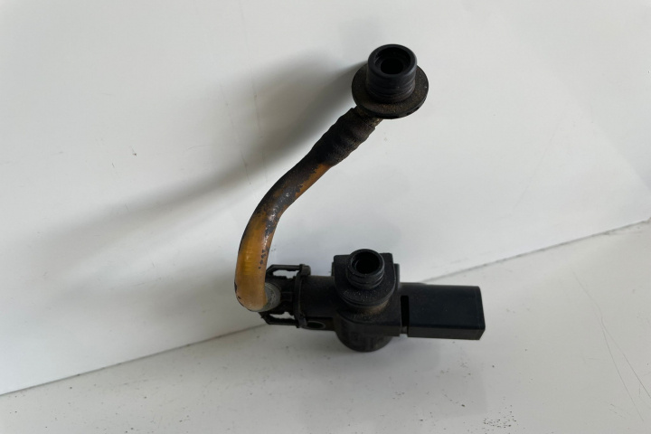 Opritor injectie A611 078 00 49 A611 078 00 49 Mercedes-Benz Sprinter 903 [facelift] [2000 - 2006]